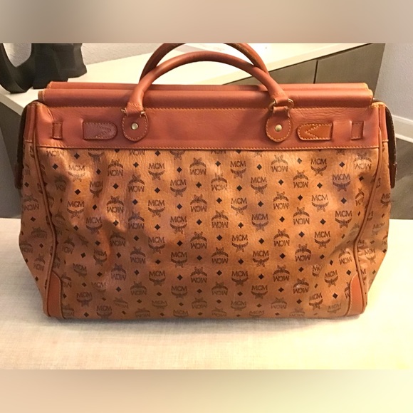 MCM Bags - Picture 2 of 15